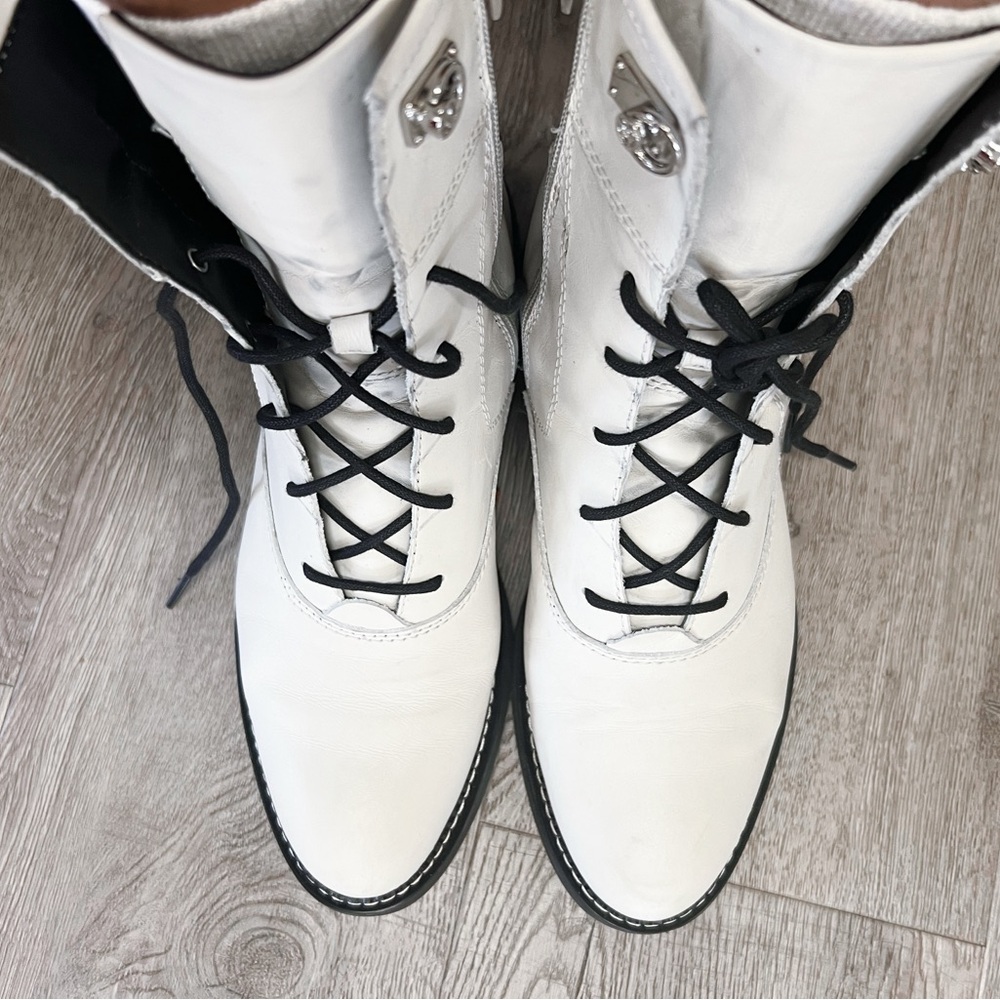 Franco Sarto Rosy Boots . White leather Chelsea boots like new . - Picture 4 of 7